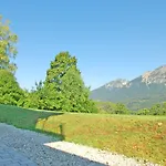 Boardinghouse Апартаменты *