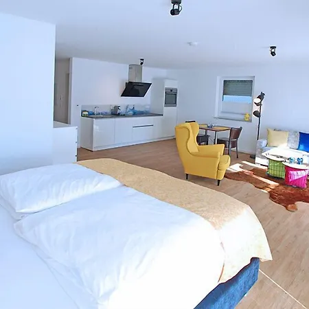Daire Boardinghouse *